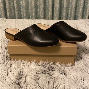 Clark's Black Leather Mules NWT
